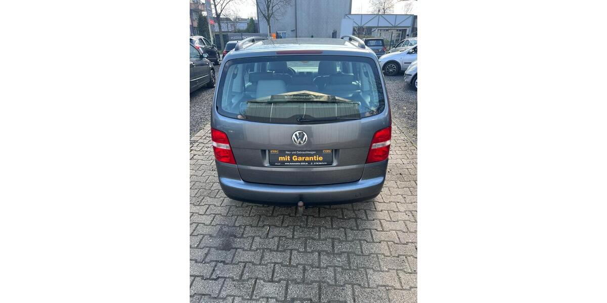 VW Touran 160.500 km 4.799 &euro; Witten 58454