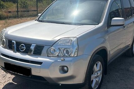Nissan X-Trail 238.000 km 5.000 &euro; Oberhausen 46049