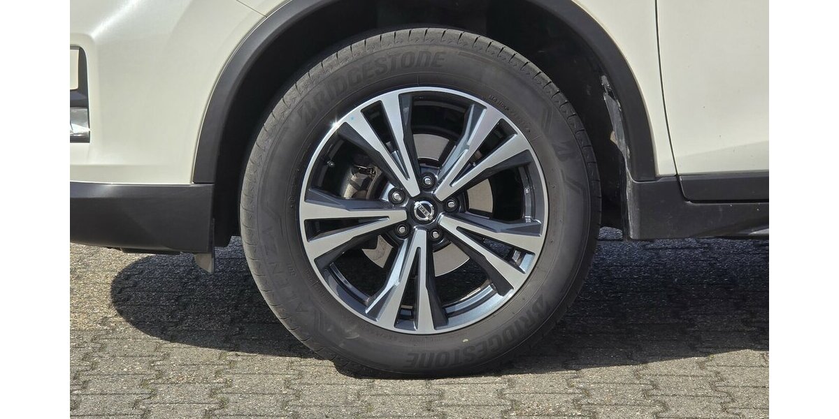 Nissan X-Trail N-Way Automatik|Panorama|AHK|Navi 44.187 km 17.950 &euro; Wermelskirchen 42929