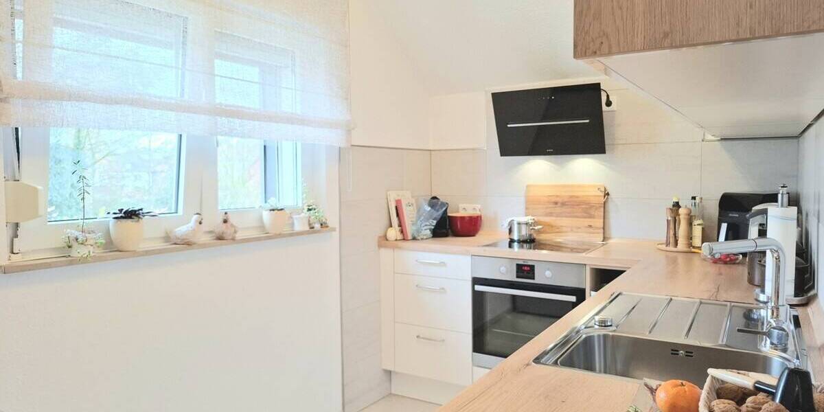 Recklinghausen-Paulusviertel! Helle, gemütliche Dachgeschosswohnung in zentrumsnaher Lage! - Etagenwohnung Recklinghausen Stadtmitte | Angebot:26393449
