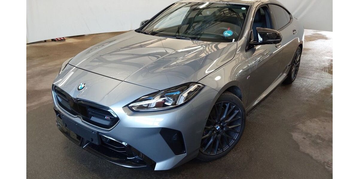 BMW M235 23.105 km 43.740 &euro; Marl 45770
