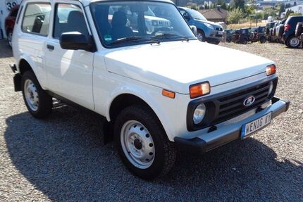 Lada Niva 14.700 km 15.850 &euro; Radevormwald 42477