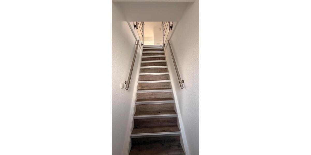 Etagenwohnung Essen Stadtbezirk V - 4 Zimmer, 100 m&sup2;, 850&euro; | Angebot:26327051