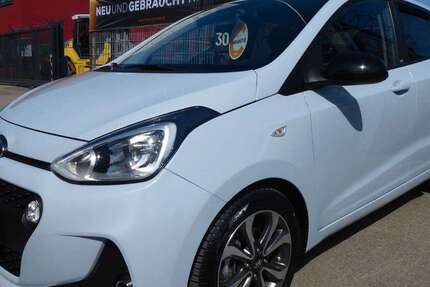 Hyundai i10 8.786 km 12.489 &euro; Essen 45355