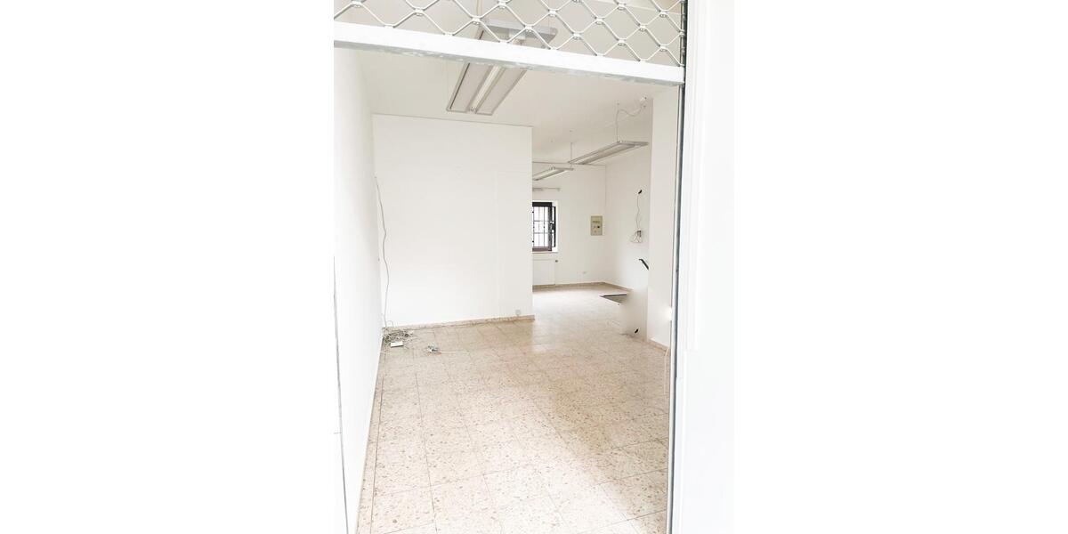Gewerbeobjekt Oberhausen Biefang - 600&euro; | Angebot:26147300