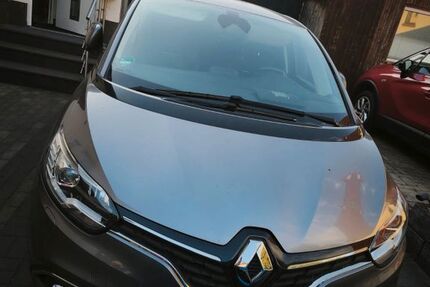 Renault Scenic 32.900 km 12.190 &euro; Duisburg 47178