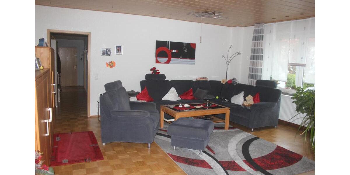 Erdgeschoßwohnung Gelsenkirchen Erle - 4 Zimmer, 180 m&sup2;, 240.000&euro; | Angebot:26020590