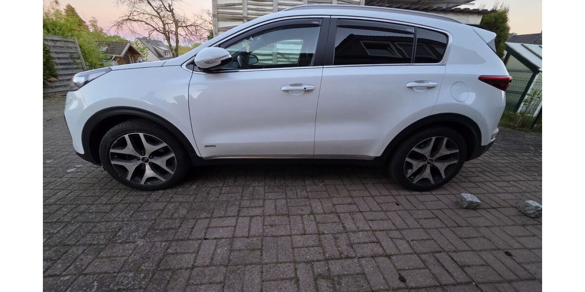 Kia Sportage 108.245 km 15.700 &euro; Sprockhövel 45548