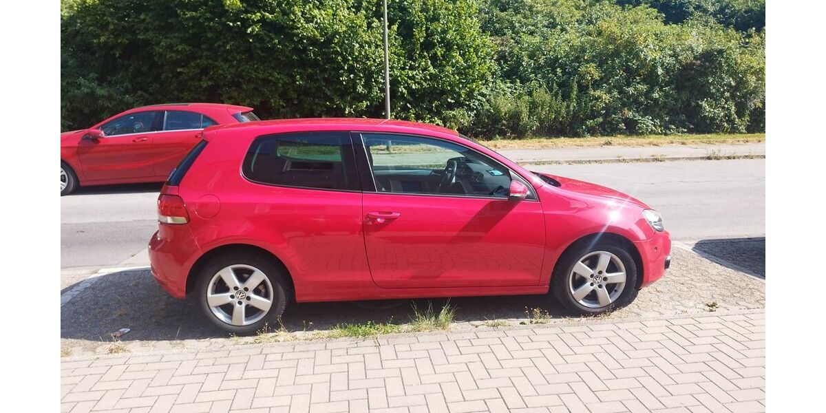 VW Golf 42.000 km 10.499 &euro; Bochum 44892
