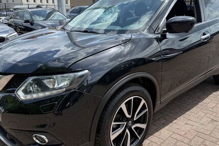 Nissan X-Trail 219.000 km 8.900 &euro; Gelsenkirchen 45879