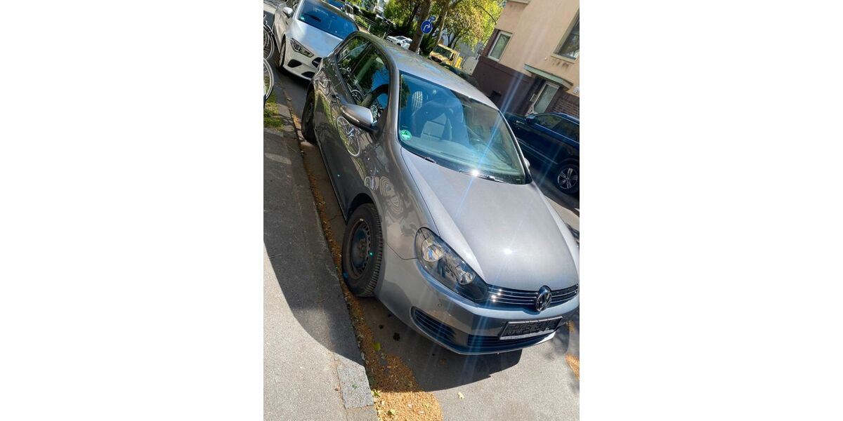 VW Golf 128.000 km 3.250 &euro; Dortmund 44145