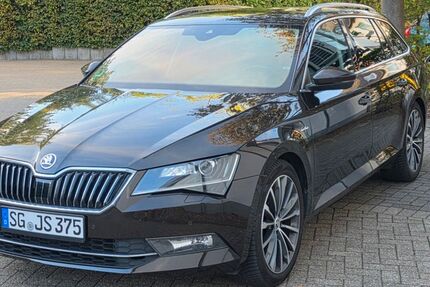 Skoda Superb 159.600 km 16.495 &euro; Solingen 42719