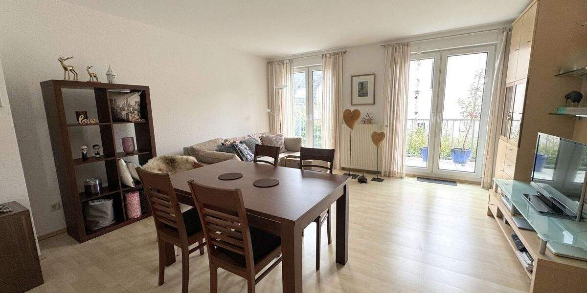 Etagenwohnung Bochum Stiepel - 2 Zimmer, 61 m&sup2;, 188.000&euro; | Angebot:25692712