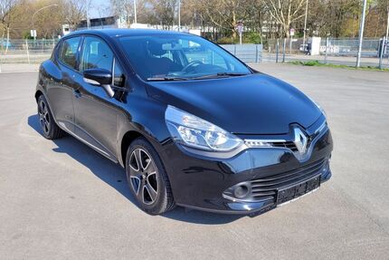 Renault Clio 131.000 km 4.900 &euro; Essen 45356