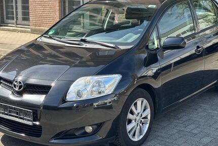 Toyota Auris 219.500 km 1.999 &euro; Mülheim an der Ruhr 45473