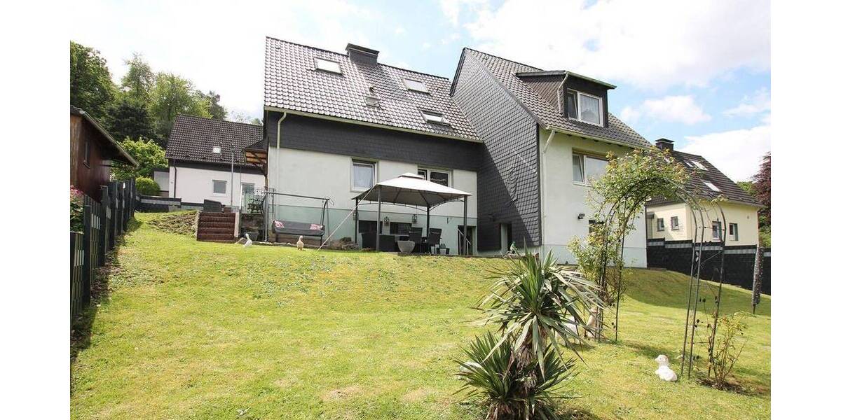 Mehrfamilienhaus, Wohnhaus Gevelsberg - 8 Zimmer, 166 m&sup2;, 450.000&euro; | Angebot:26840851