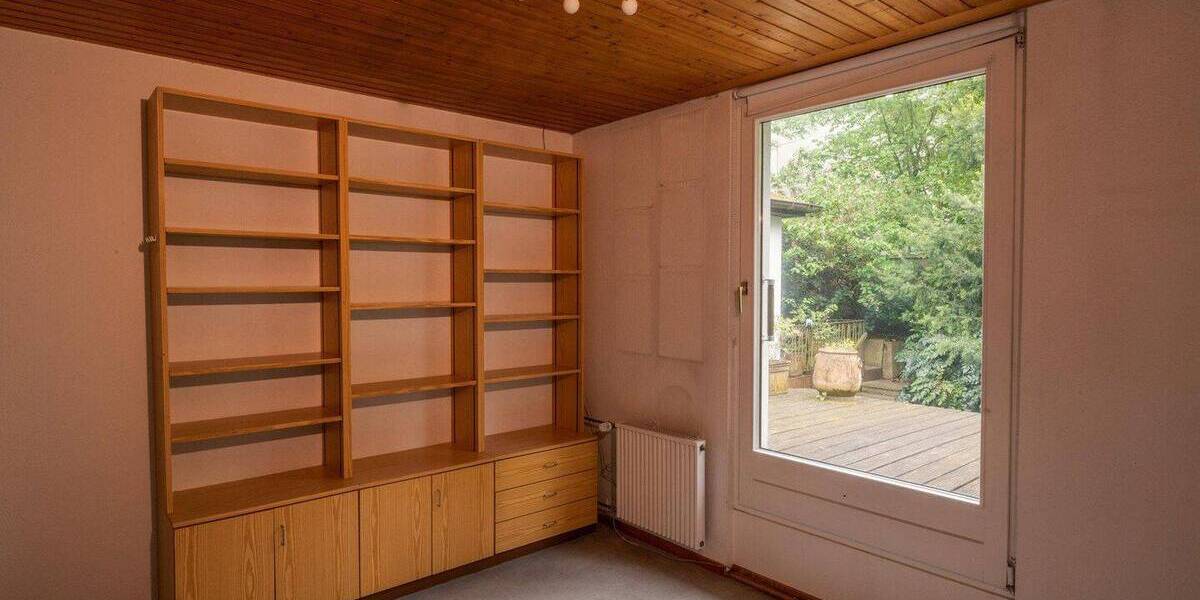Einfamilienhaus Essen Bergerhausen - 8 Zimmer, 180 m&sup2;, 395.000&euro; | Angebot:26583846