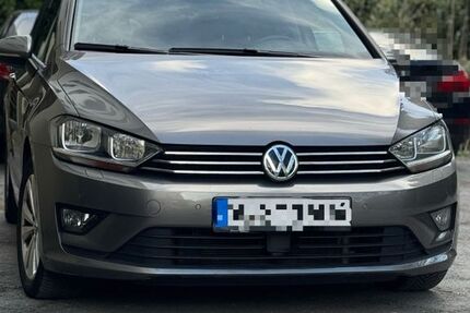 VW Golf Sportsvan 65.000 km 16.900 &euro; Wuppertal 42329
