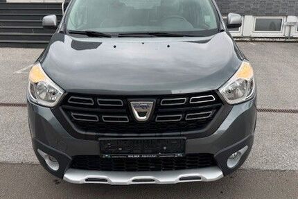 Dacia Lodgy 164.000 km 6.400 &euro; Remscheid 42899