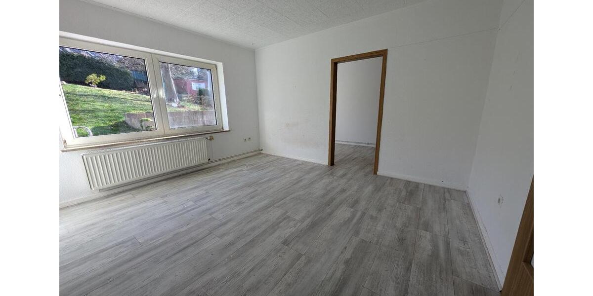 Erdgeschoßwohnung Remscheid Reinshagen - 3 Zimmer, 60 m&sup2;, 450&euro; | Angebot:26169976