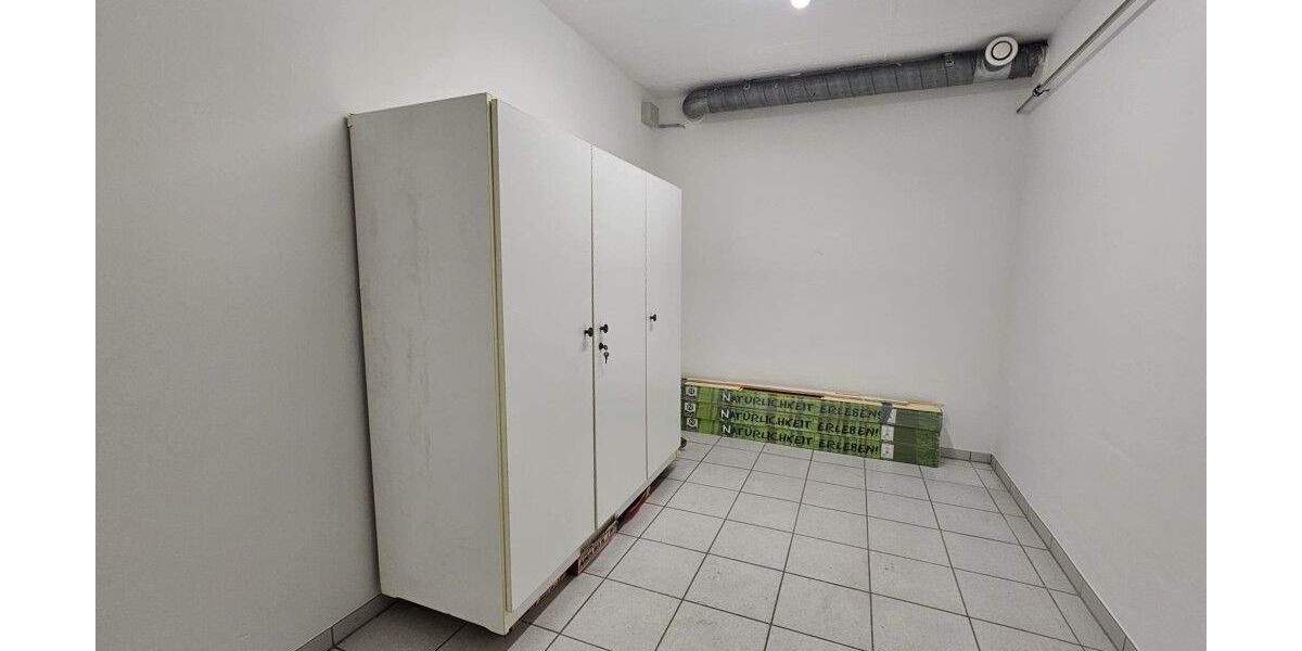 Etagenwohnung Solingen Ohligs-Aufderhöhe - 3 Zimmer, 117 m&sup2;, 1.400&euro; | Angebot:25702959