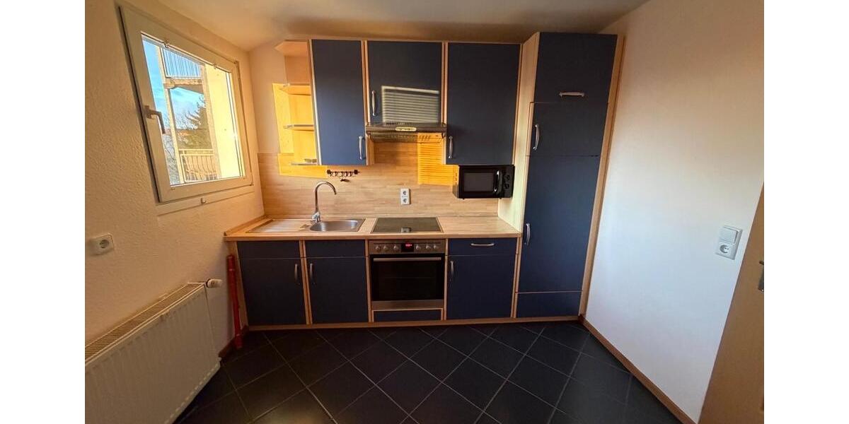 Dachgeschoßwohnung Remscheid Reinshagen - 1 Zimmer, 68 m&sup2;, 660&euro; | Angebot:26060263