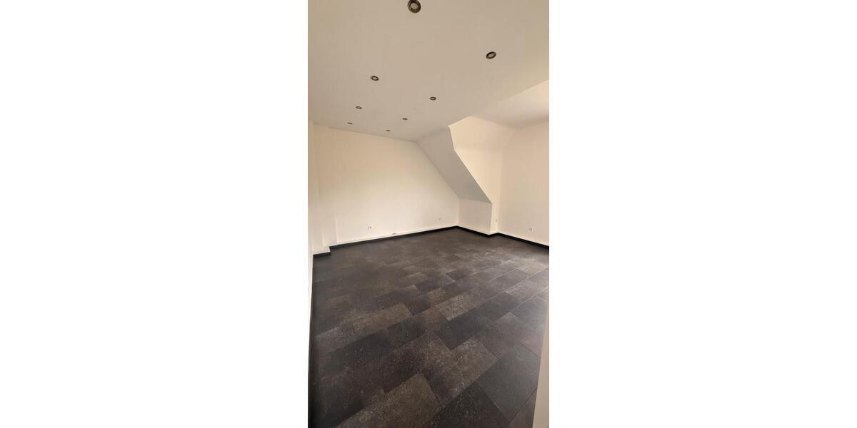 Etagenwohnung Velbert Velbert-Mitte - 2 Zimmer, 65 m&sup2;, 850&euro; | Angebot:26182151