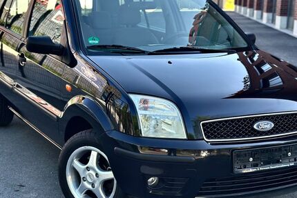 Ford Fusion 109.000 km 2.690 &euro; Essen 45145