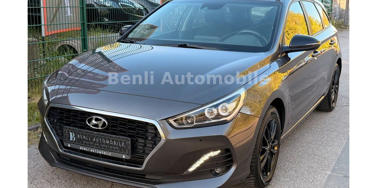 Hyundai i30 115.000 km 13.990 &euro; Oer Erkenschwick 45739