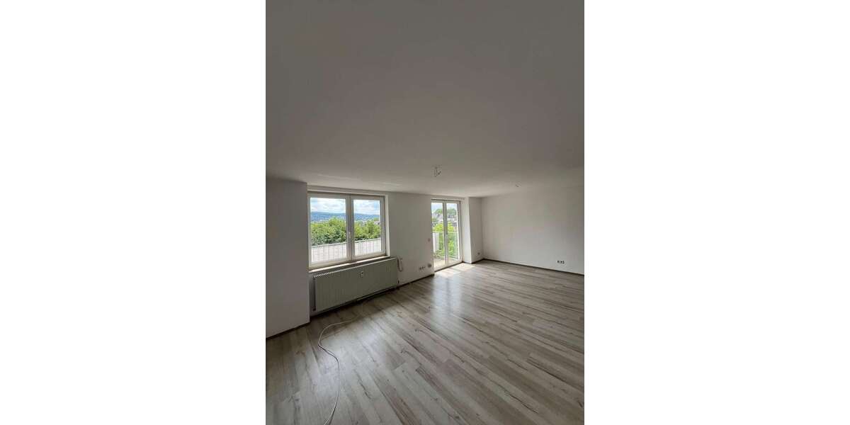 Etagenwohnung Wuppertal - 4 Zimmer, 97 m&sup2;, 702&euro; | Angebot:27135374