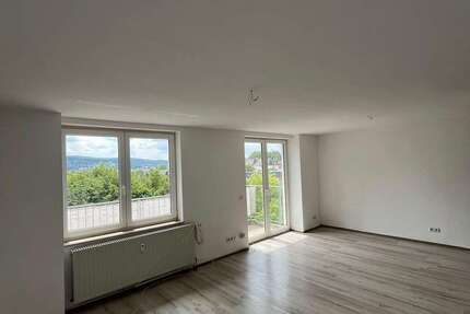Wohnung Wuppertal - 4 Zimmer, 97 m&sup2;, 702&euro; | Angebot:27135374
