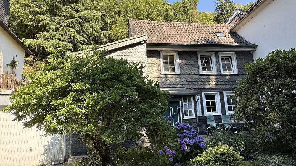 Einfamilienhaus Solingen Burg - 5 Zimmer, 82 m&sup2;, 129.000&euro; | Angebot:27311734