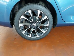 Skoda Fabia Drive 125 Best Of Pano PDC SHZ Navi 61.000 km 14.980 &euro; HAAN 42781