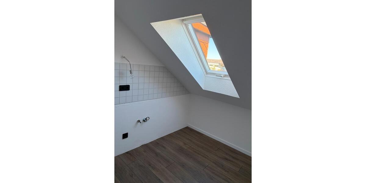 Dachgeschoßwohnung Dortmund Aplerbeck - 2 Zimmer, 52 m&sup2;, 680&euro; | Angebot:26323567