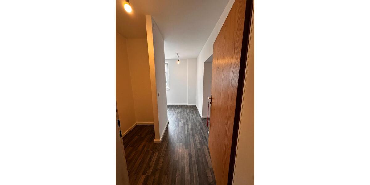 Erdgeschoßwohnung Velbert - 1 Zimmer, 35 m&sup2;, 350&euro; | Angebot:26326011