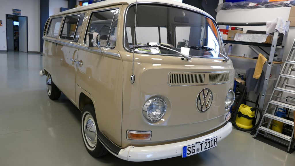 VW T2 75.600 km 47.900 &euro; Solingen 42655