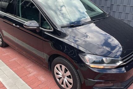 VW Touran 188.000 km 15.900 &euro; Essen 45139