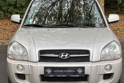 Hyundai TUCSON 184.000 km 3.999 &euro; Wuppertal 42283