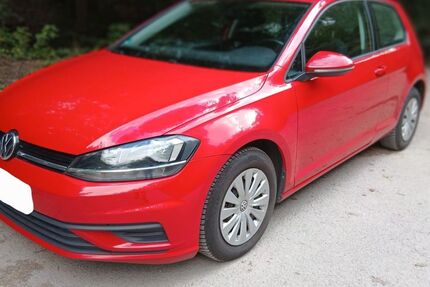 VW Golf 128.000 km 7.300 &euro; Herdecke 58313