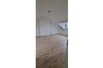 Dachgeschoßwohnung Bottrop - 2 Zimmer, 75 m&sup2;, 900&euro; | Angebot:24803225