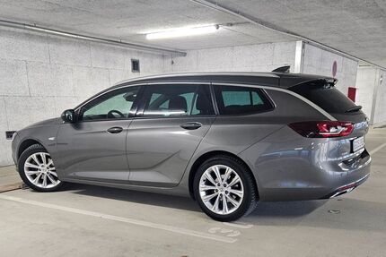 Opel Insignia 42.000 km 17.500 &euro; Bochum 44799