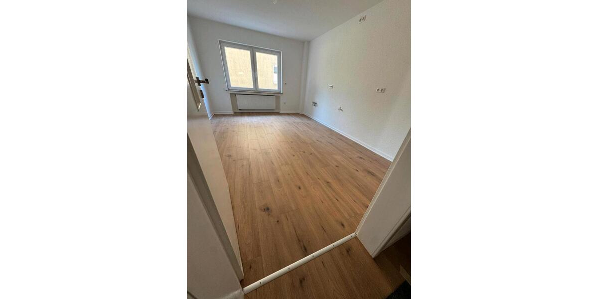 Erdgeschoßwohnung Dortmund Mengede - 4.5 Zimmer, 113 m&sup2;, 1.350&euro; | Angebot:26355258