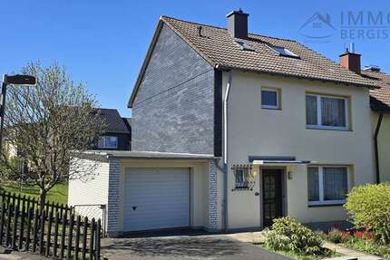 Haus Hückeswagen - 4 Zimmer, 90 m&sup2;, 265.000&euro; | Angebot:26381150