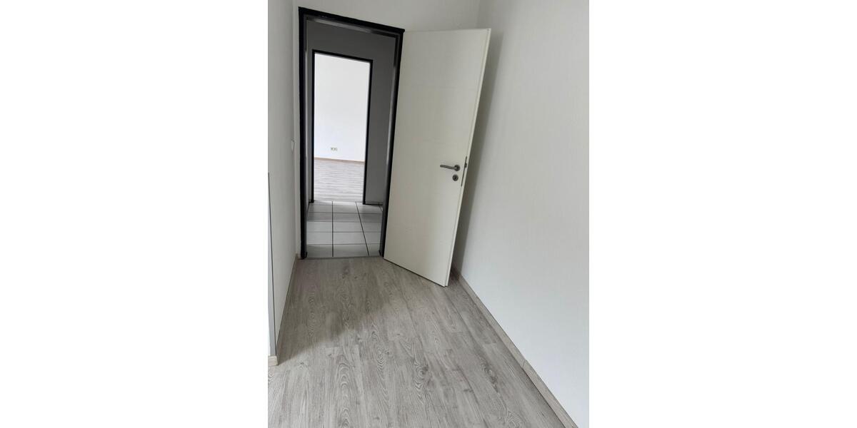 Etagenwohnung Hagen Hohenlimburg - 3 Zimmer, 84 m&sup2;, 850&euro; | Angebot:26317724