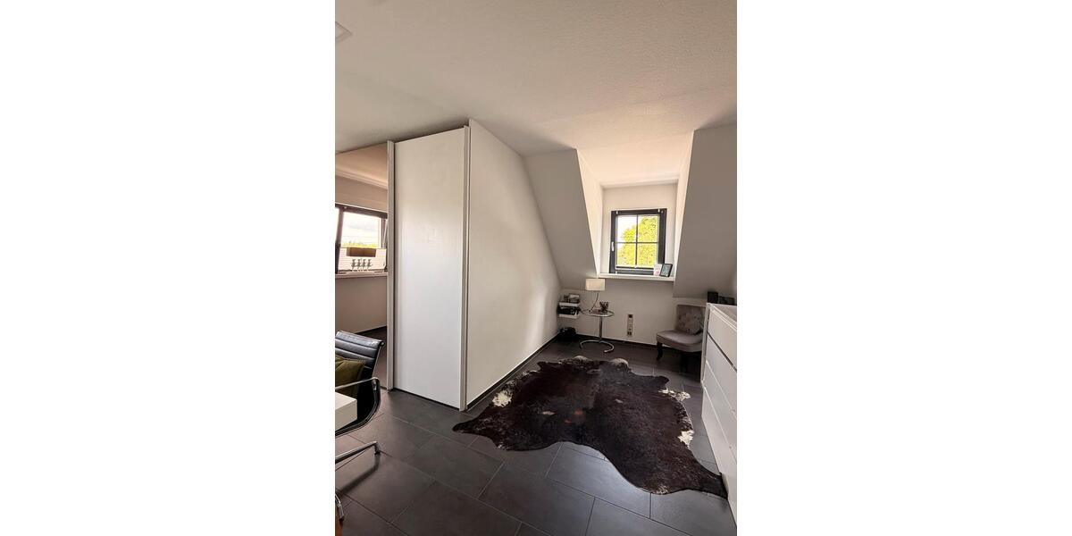 Dachgeschoßwohnung Dortmund Hörde - 3 Zimmer, 100 m&sup2;, 469.000&euro; | Angebot:26518148