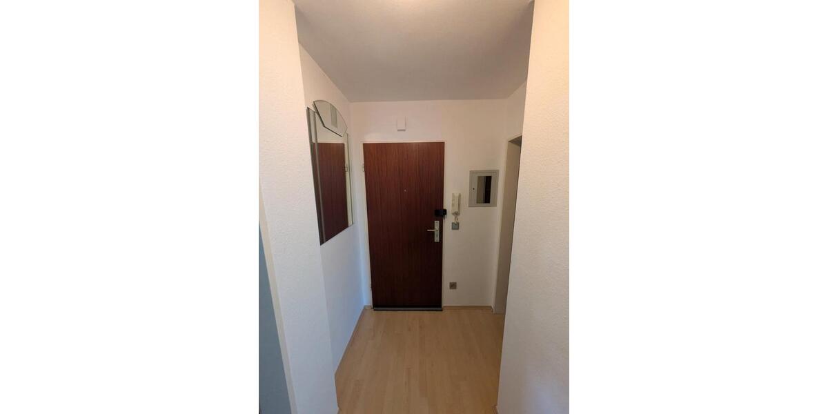 Dachgeschoßwohnung Gelsenkirchen Erle - 2.5 Zimmer, 68 m&sup2;, 680&euro; | Angebot:26072220