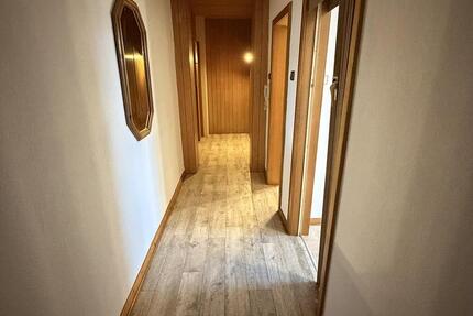 Wohnung Duisburg Mittelmeiderich - 3 Zimmer, 84 m&sup2;, 500&euro; | Angebot:26193557