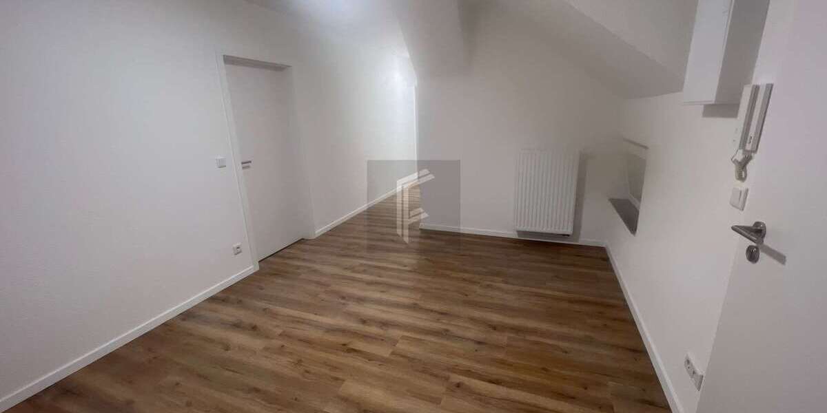 Etagenwohnung Mülheim an der Ruhr Rechtsruhr-Nord - 3 Zimmer, 120 m&sup2;, 960&euro; | Angebot:26785768