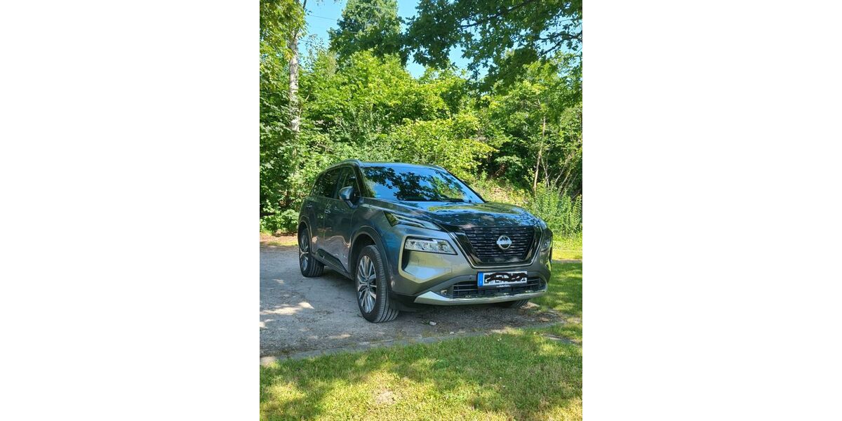 Nissan X-Trail 3.000 km 39.650 &euro; Essen 45276