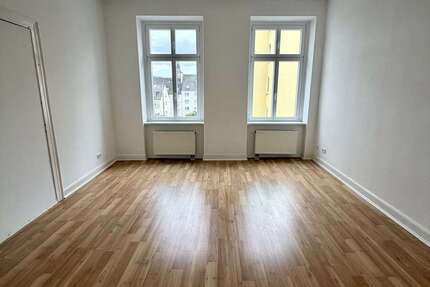 Wohnung Wuppertal Nordstadt - 3 Zimmer, 81 m&sup2;, 690&euro; | Angebot:27122102